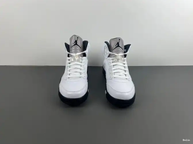 Bmlin Shoes BLACK' DD0587-110 JORDAN 'WHITE AIR RETRO 5 0610